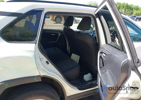 2020 Toyota Rav4 Xle из США, поврежденный, VIN 2T3P1RFV2LC071673